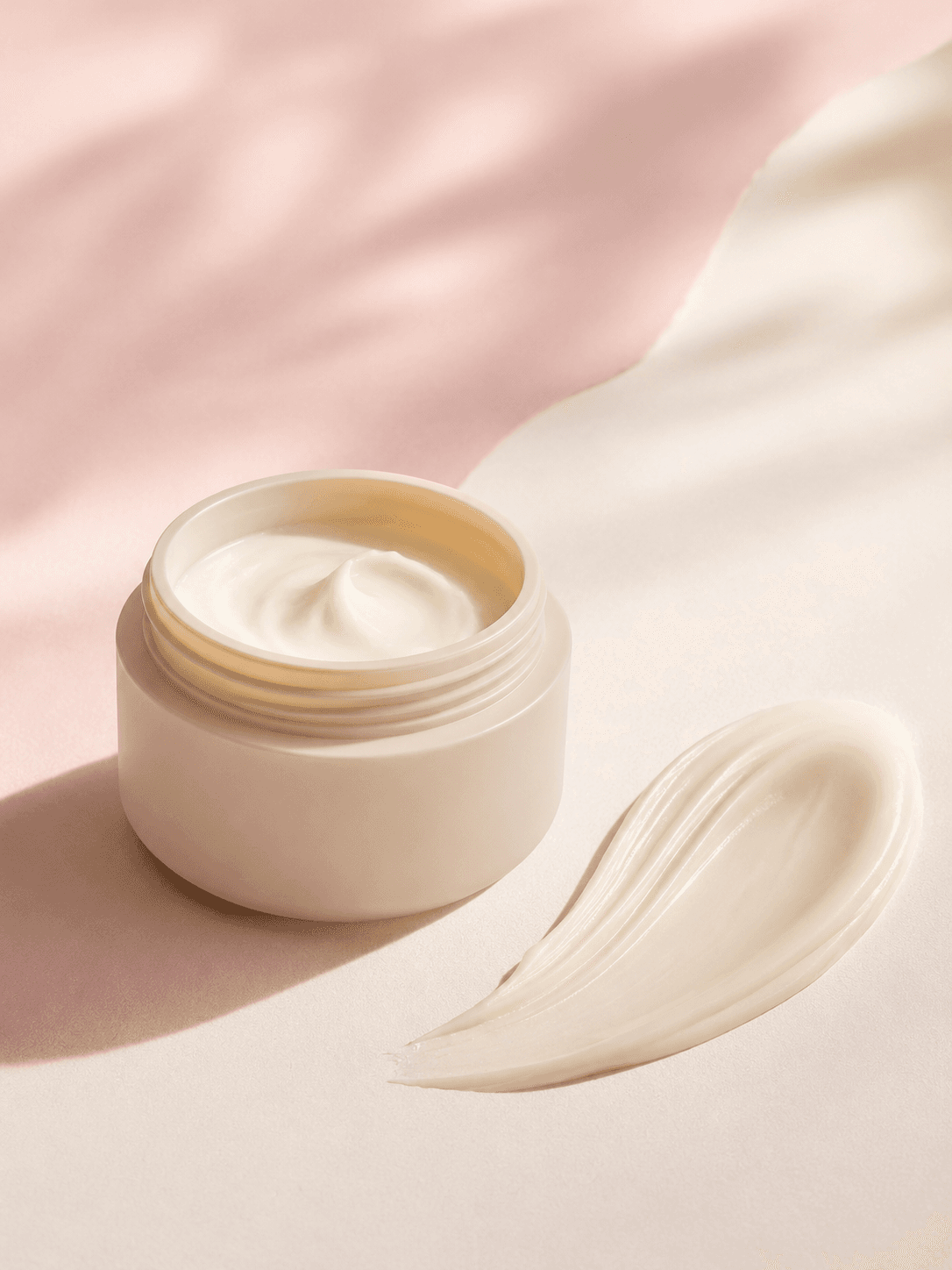 Skincare Launch Campaign 콘셉트 프로젝트 목업